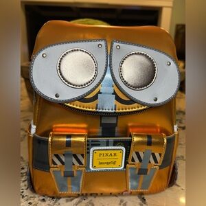 NWT Loungefly Disney Pixar WALL-E Metallic WALL-E Figural Mini Backpack